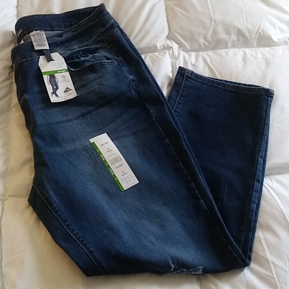 Womens Mid-rise. Straight Petitie